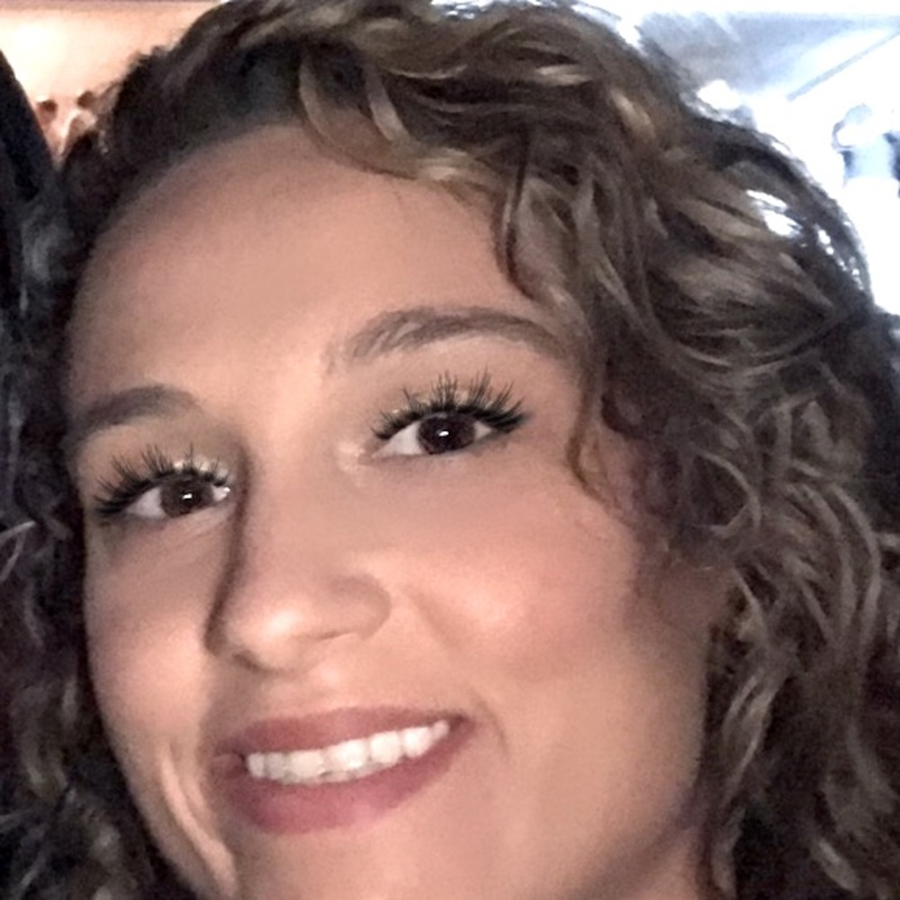 Meet your Posher, Deanna